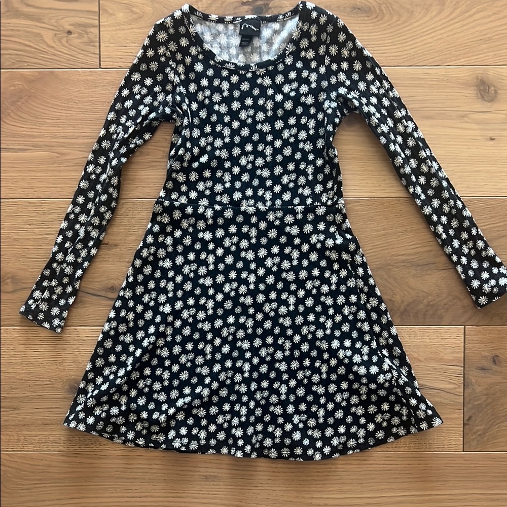 LAST CHANCE Art Class Black and White Fit and Flare Dress
